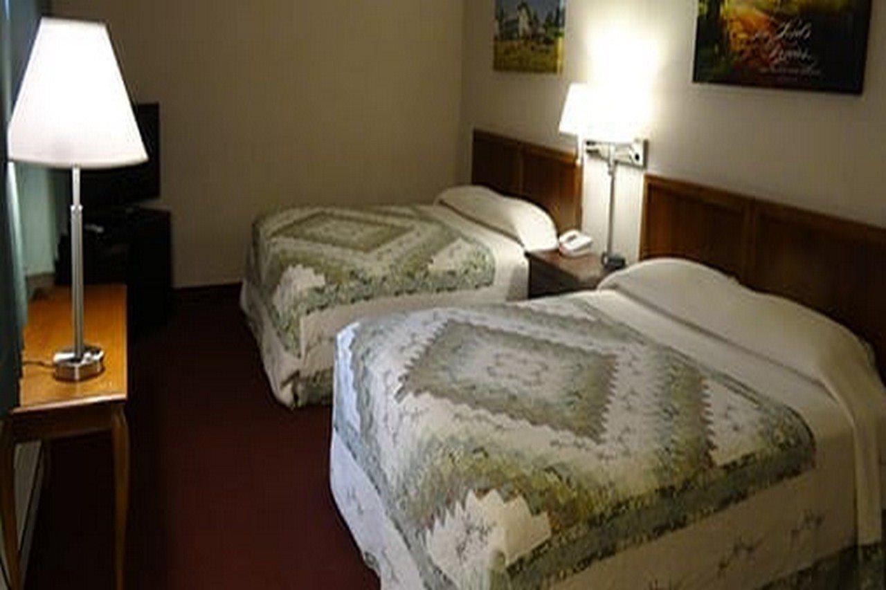 Amish Country Motel Bird-in-Hand Exterior photo