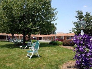 Amish Country Motel Bird-in-Hand Exterior photo
