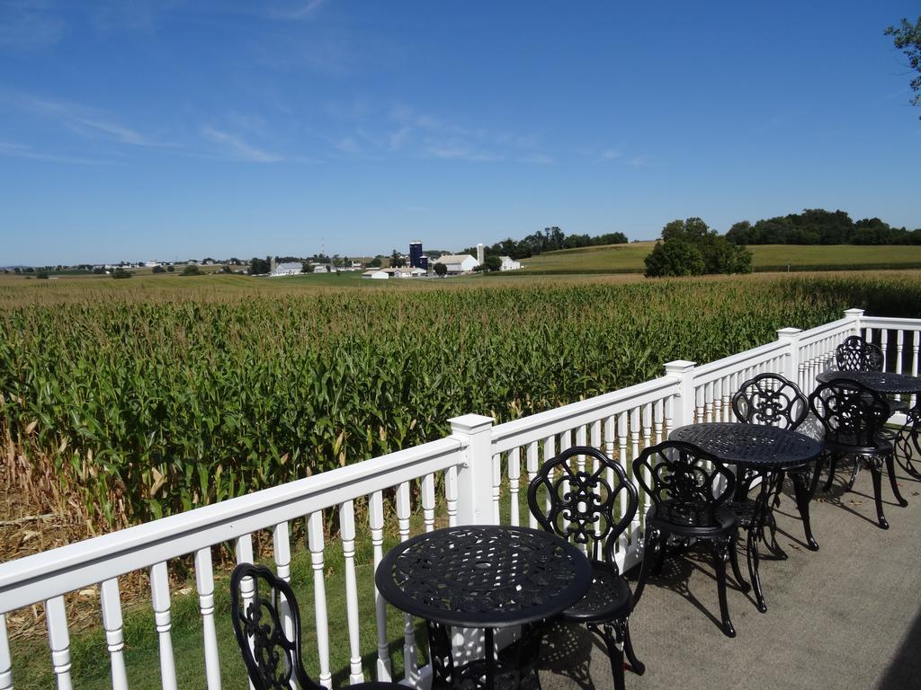Amish Country Motel Bird-in-Hand Exterior photo