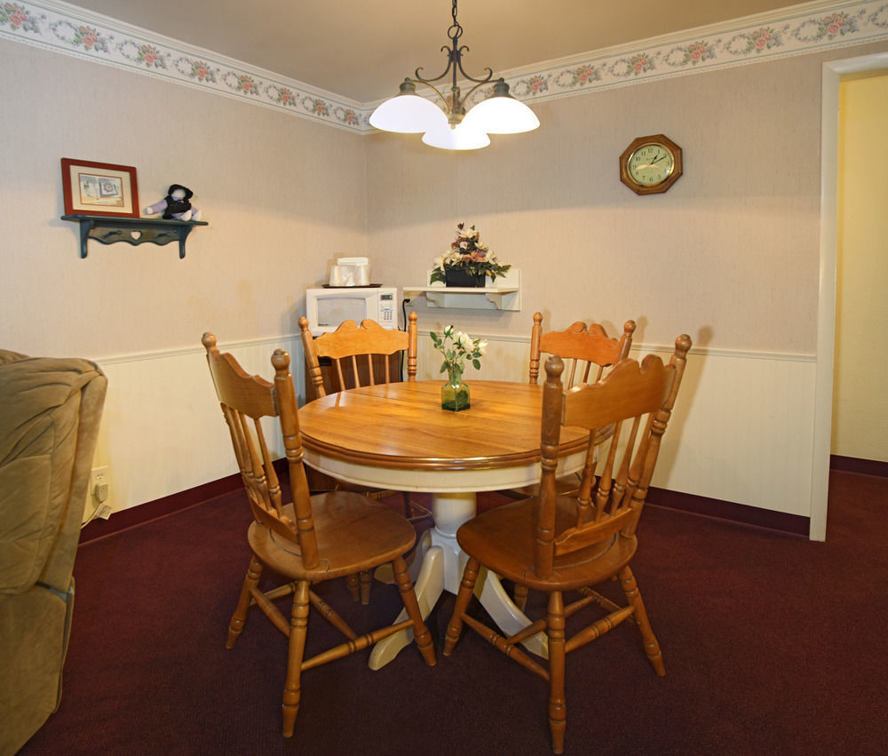 Amish Country Motel Bird-in-Hand Exterior photo